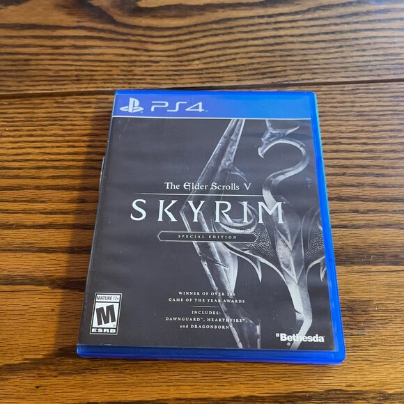 PS4 Other - PS4 The Elder Scrolls Bethesda Special Edition Complete Game